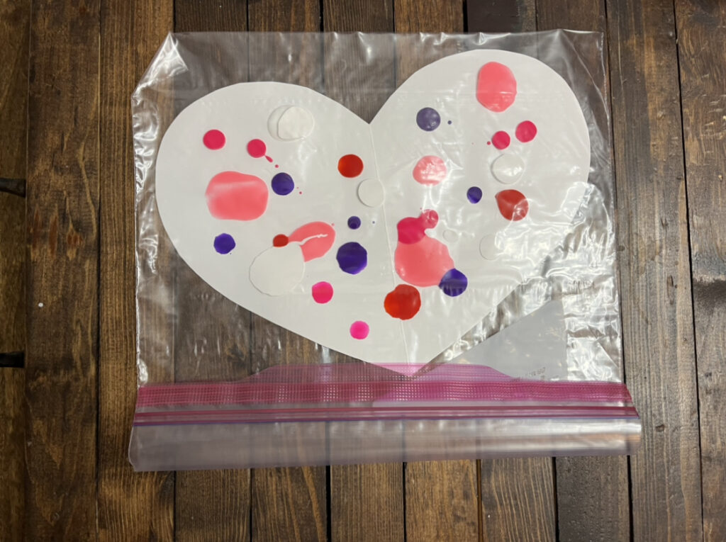 Valentine's Day crafts heart in bag